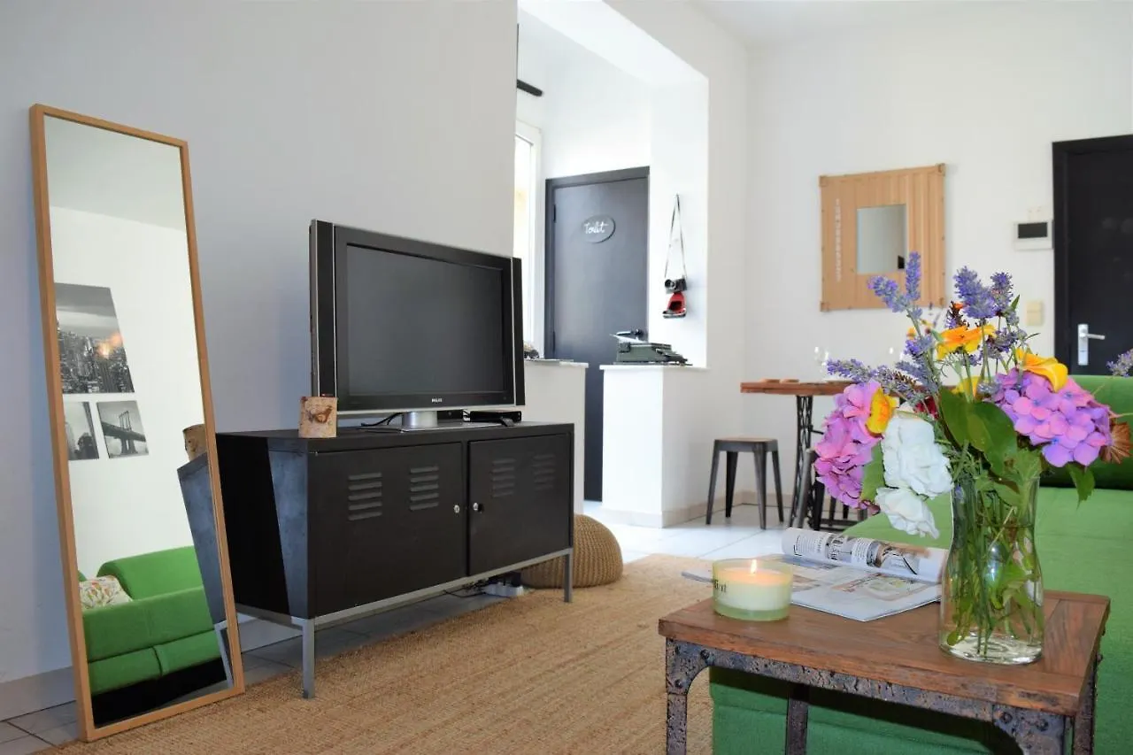 Cosy Apartment In The Center Of Brüssel 0*,